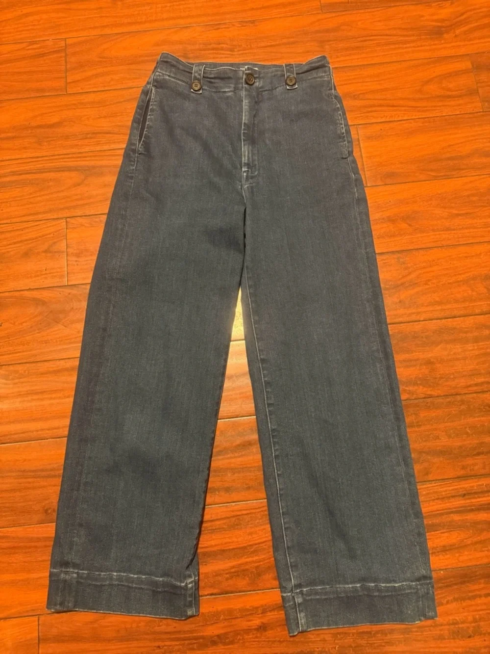MOTHER Navy High-Rise Wide-Leg Jeans - Picture 11 of 11
